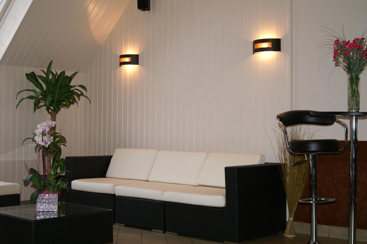 L'Arvor Hotel Guer Kültér fotó